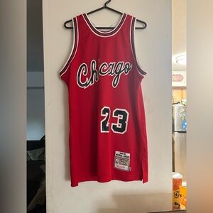 Authentic Mitchell and Ness Jersey Chicago Bulls 1984-85 Michael Jordan